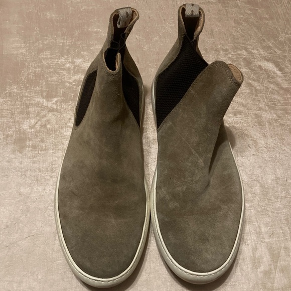 Astorflex casual suede Chelsea boot size 45 - Picture 2 of 6